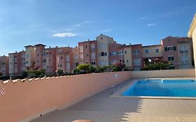 Superbe Studio Renove Avec Piscine Et Vue Marina