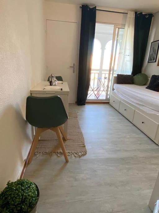 Superbe Studio Renove Avec Piscine Et Vue Marina Le Barcarès Extérieur photo