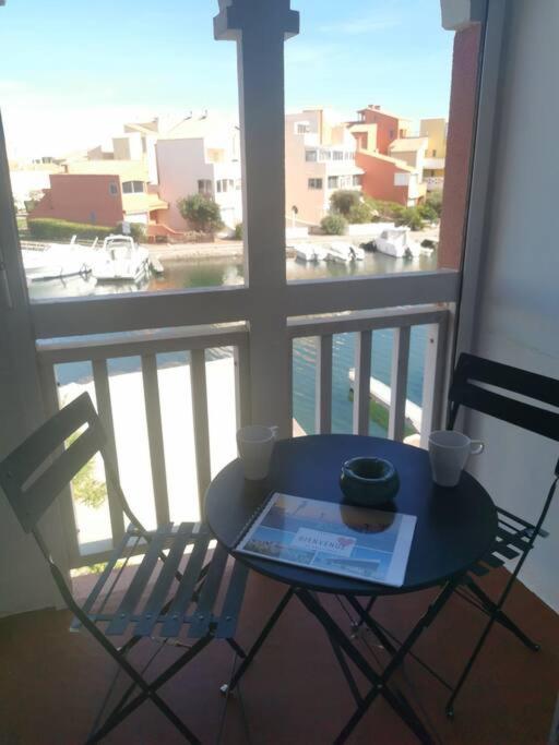 Superbe Studio Renove Avec Piscine Et Vue Marina Le Barcarès Extérieur photo