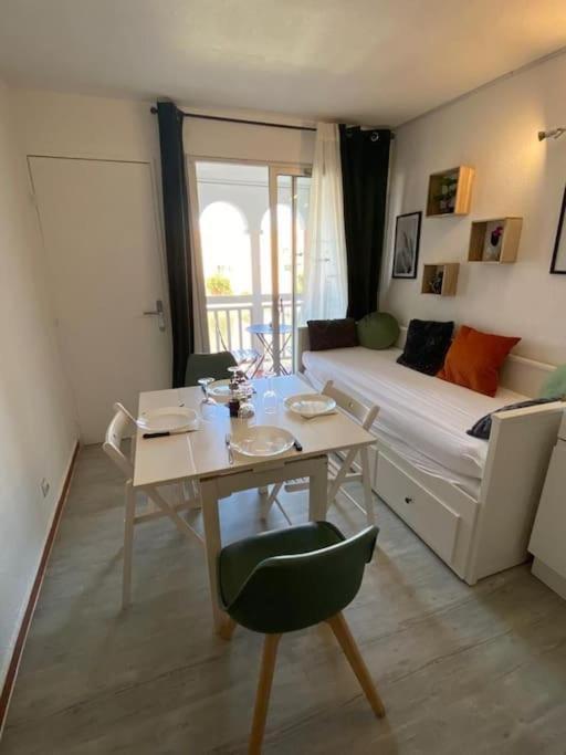 Superbe Studio Renove Avec Piscine Et Vue Marina Le Barcarès Extérieur photo