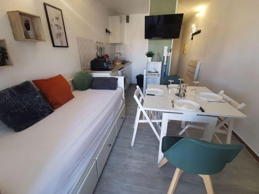 Superbe Studio Renove Avec Piscine Et Vue Marina Le Barcarès Extérieur photo