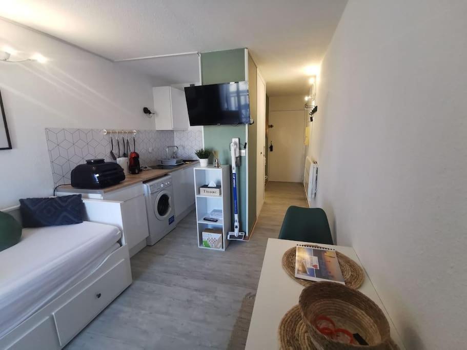 Superbe Studio Renove Avec Piscine Et Vue Marina Le Barcarès Extérieur photo